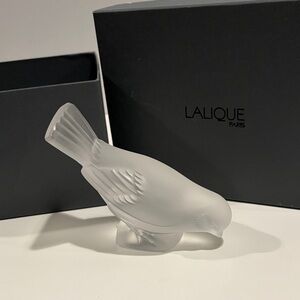 Lalique Frosted Crystal Bird Sculpture - Creamy Frost